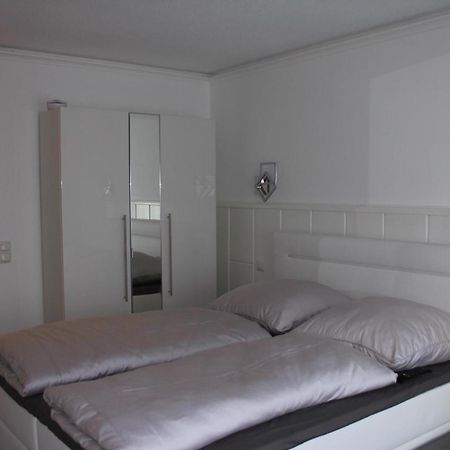 Moderne Und Helle Ferienwohnung Am Ploener See Bosau Exteriör bild