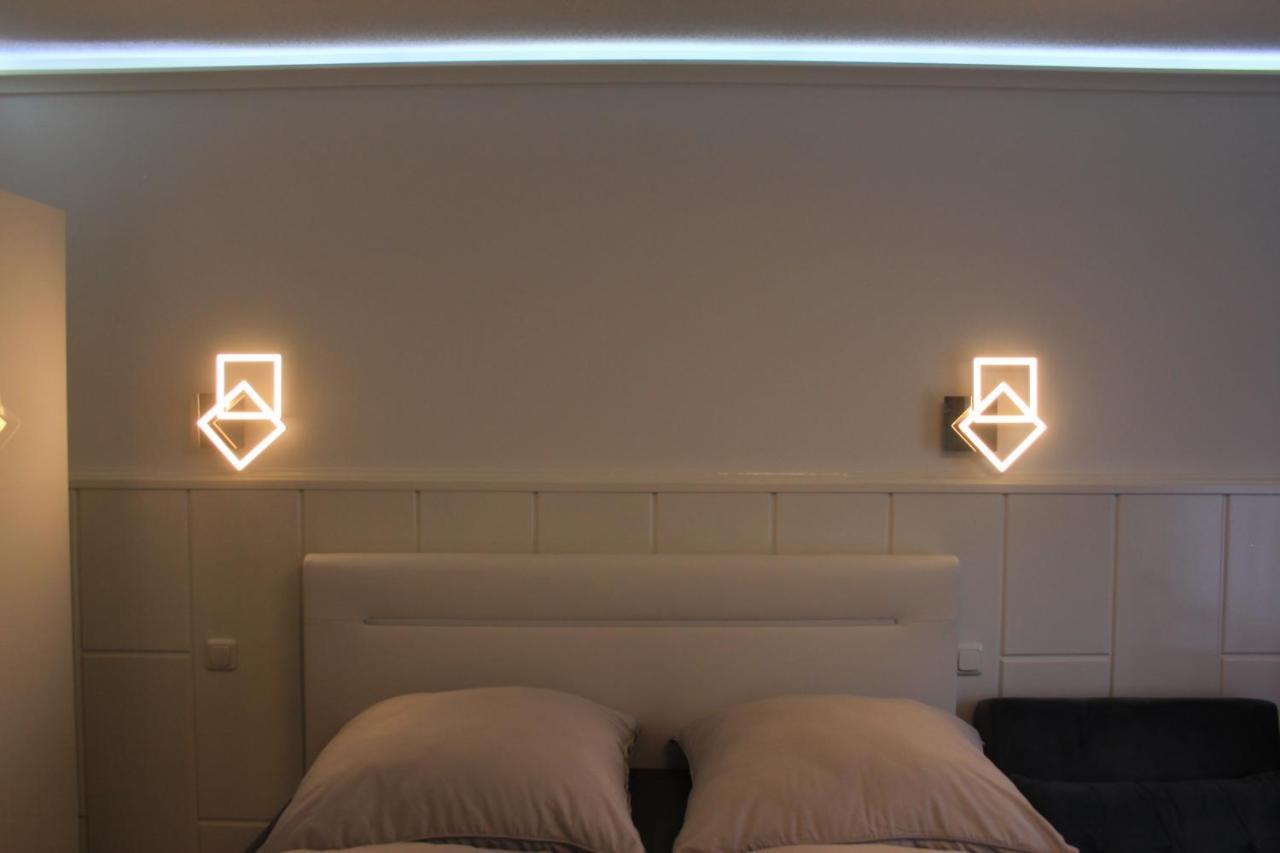 Moderne Und Helle Ferienwohnung Am Ploener See Bosau Exteriör bild