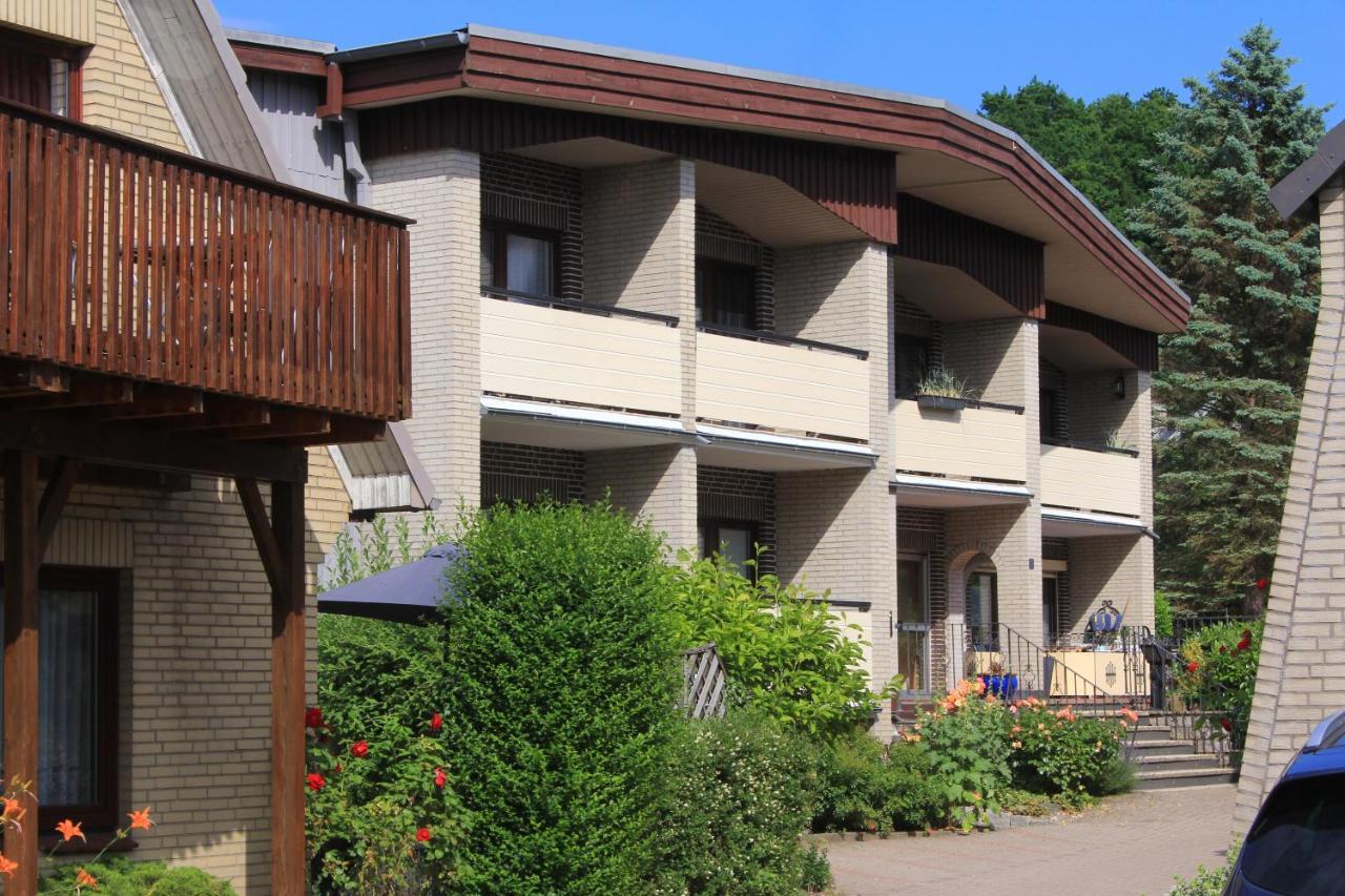 Moderne Und Helle Ferienwohnung Am Ploener See Bosau Exteriör bild