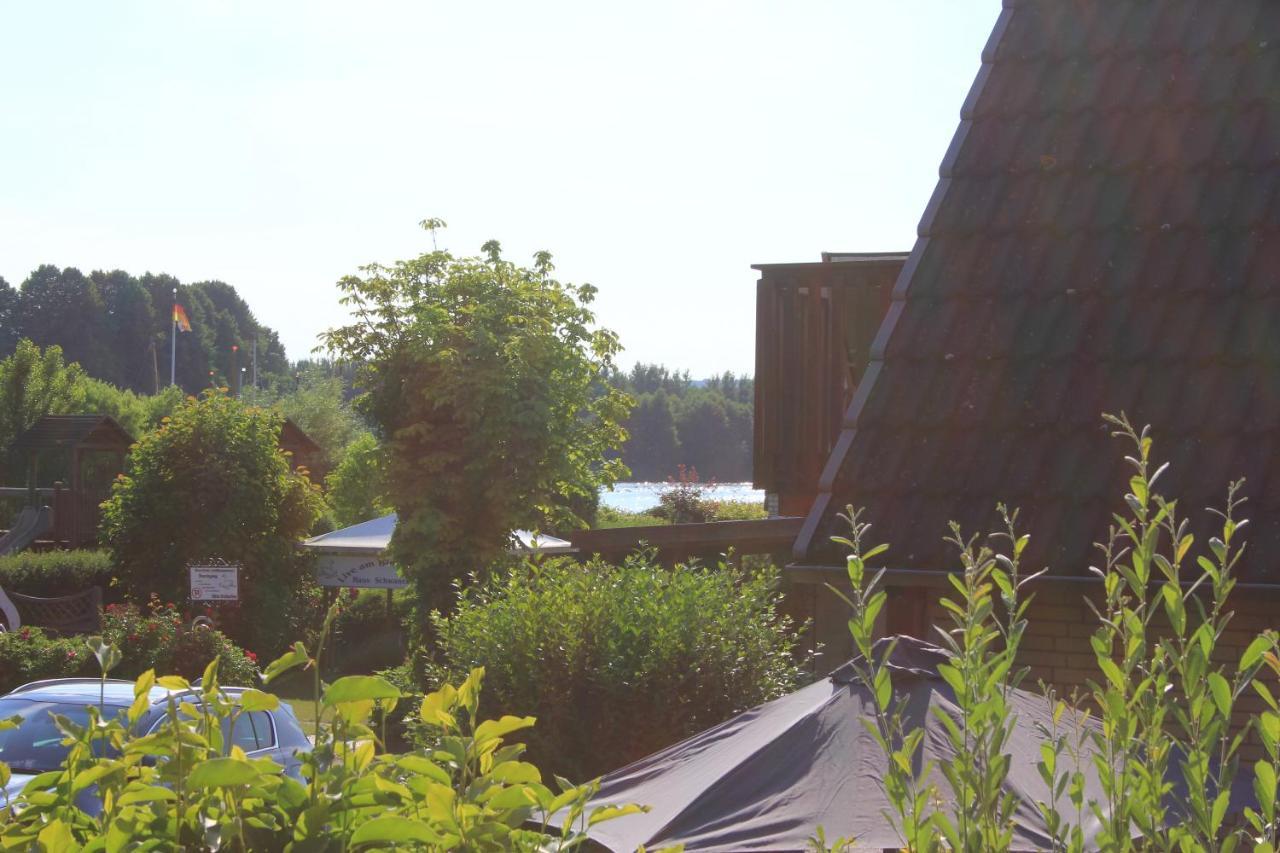 Moderne Und Helle Ferienwohnung Am Ploener See Bosau Exteriör bild