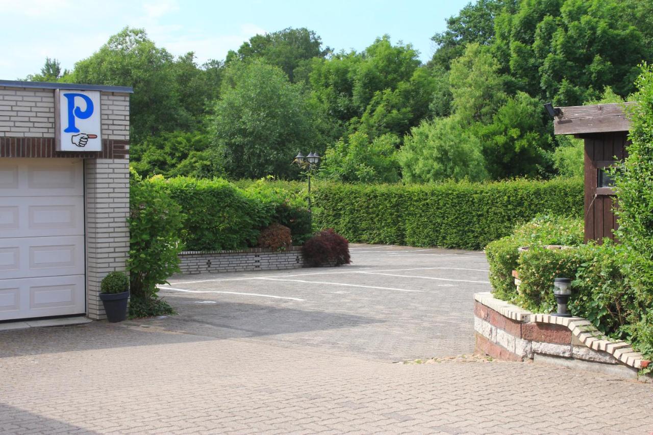 Moderne Und Helle Ferienwohnung Am Ploener See Bosau Exteriör bild